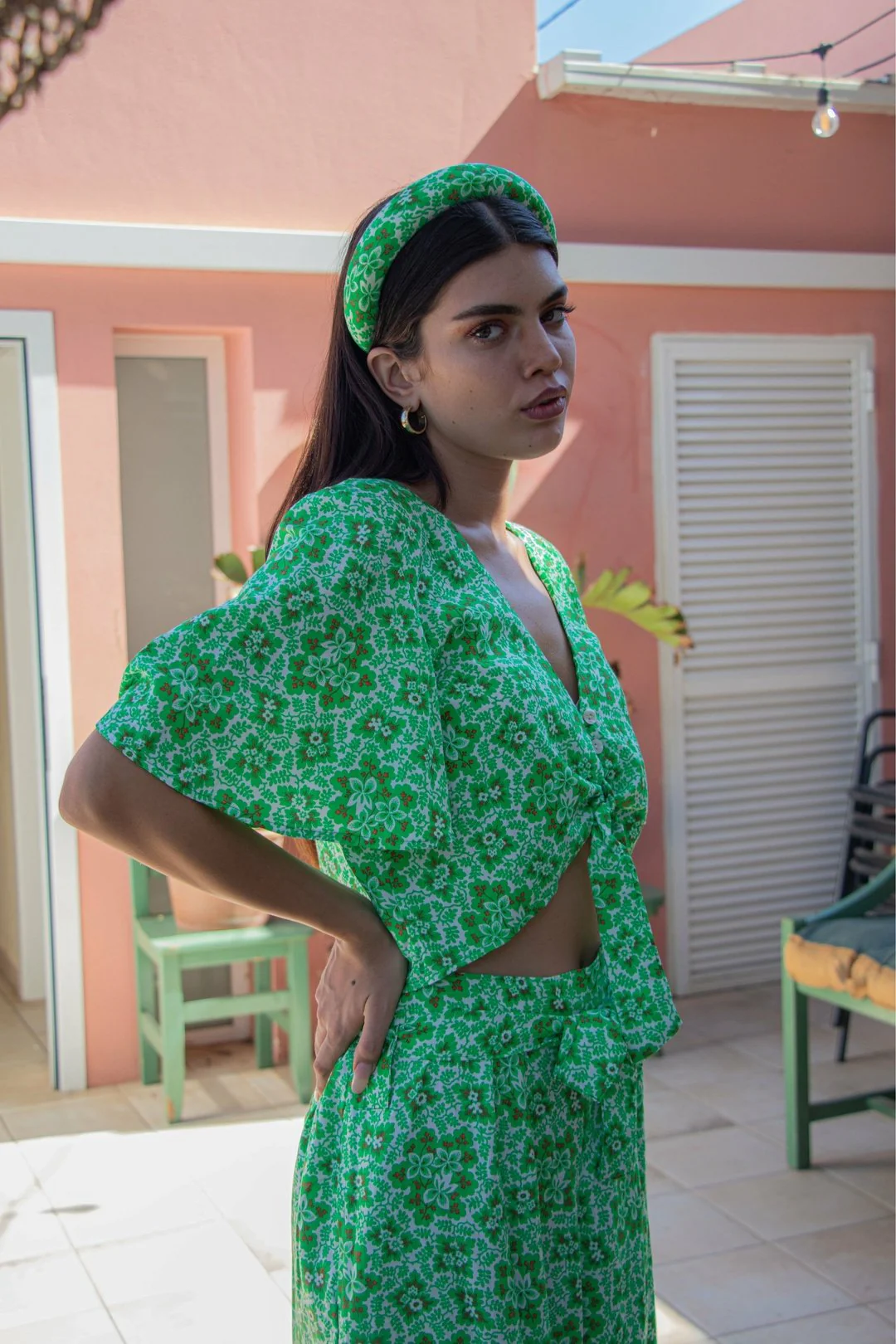 ARI Cropped Tie Blouse - Green Botanical - Image 5
