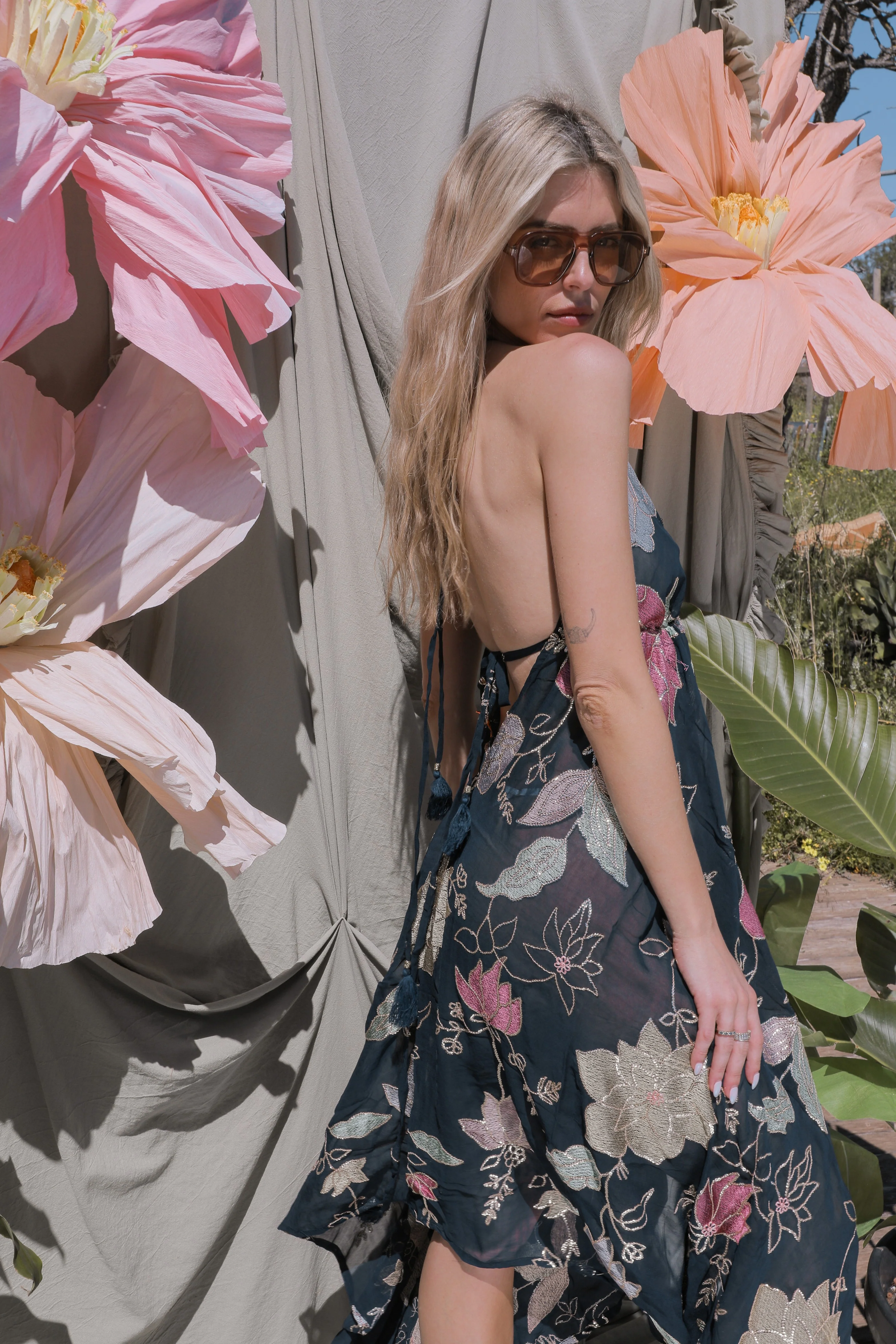 Ariella Halterneck dress - Navy - Image 3