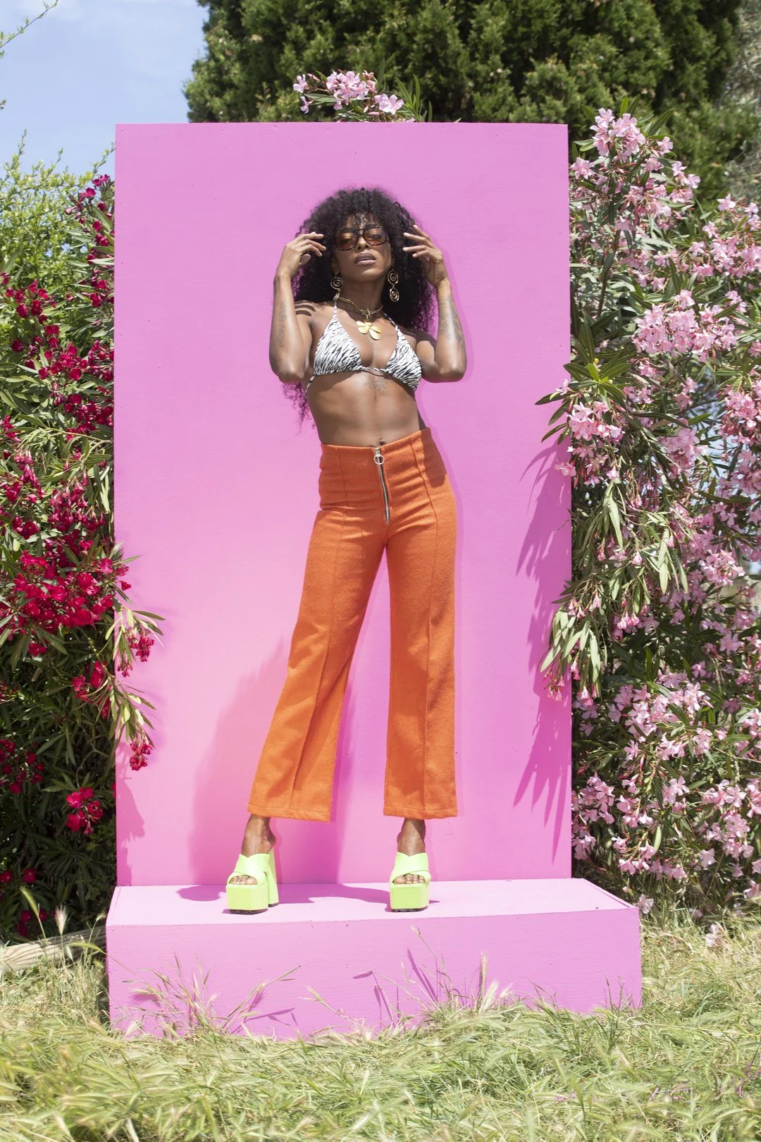 CLOUD 9 Flared 70's Pant - Naranja - Image 3
