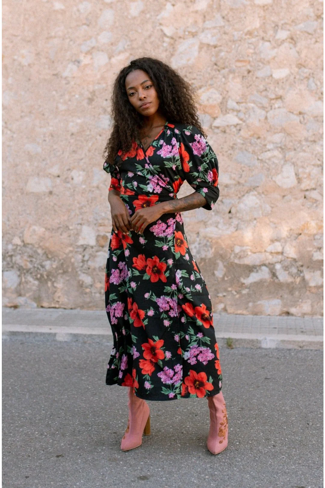 GABRIELA Wrap Dress - Black floral
