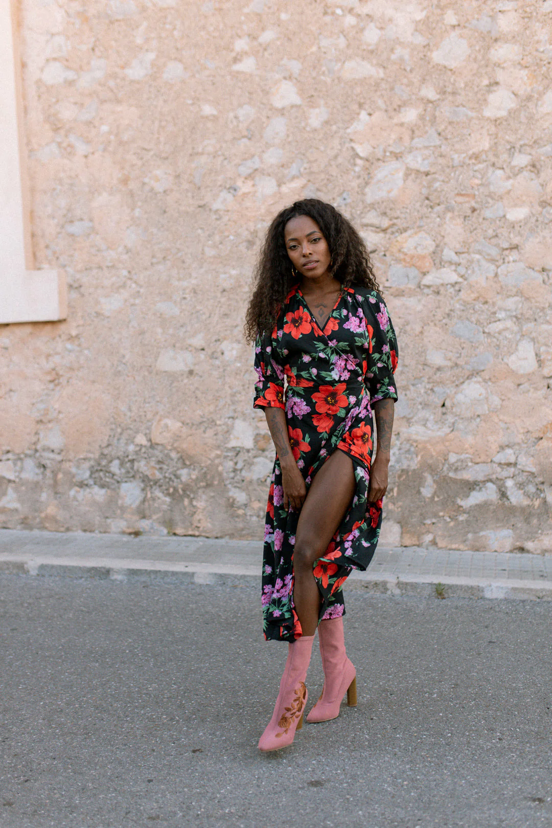 GABRIELA Wrap Dress - Black floral - Image 4
