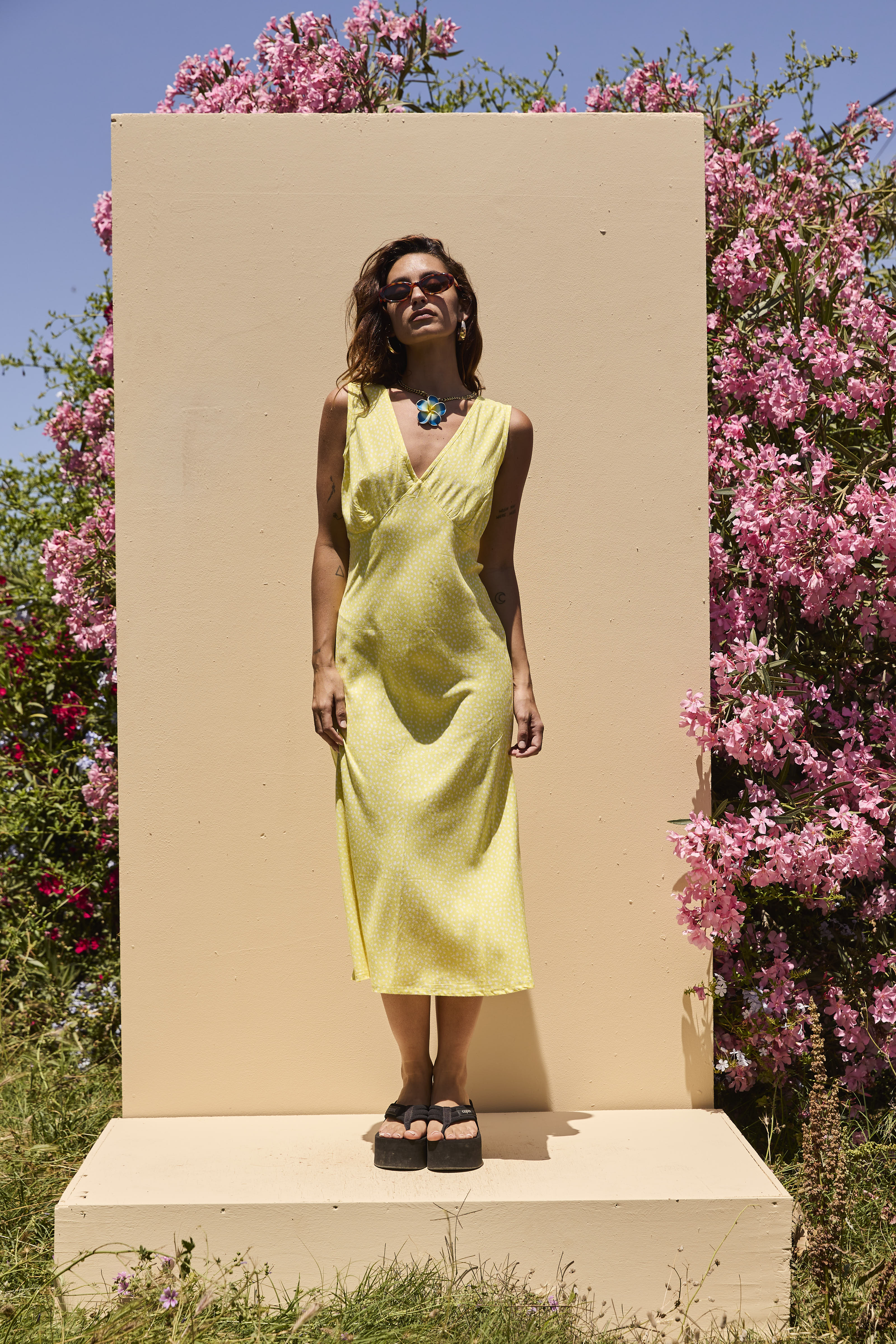 LOLA dress YELLOW - Image 2