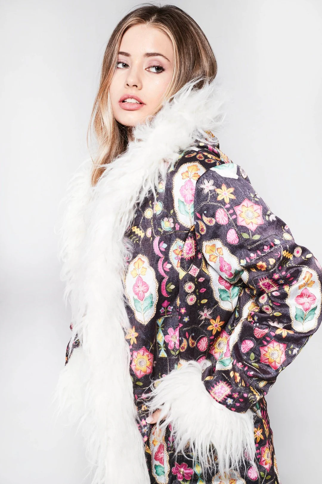 MEMPHIS Hooded Afghan Coat in Black Embroidery - Image 4