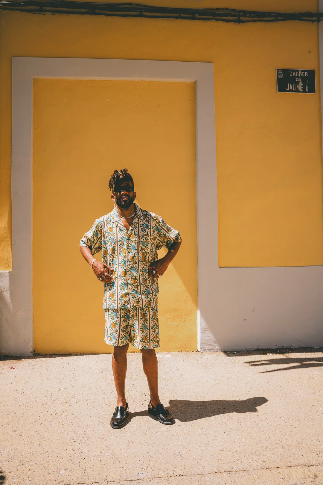 Mens Shirt In Vintage Print - Image 8