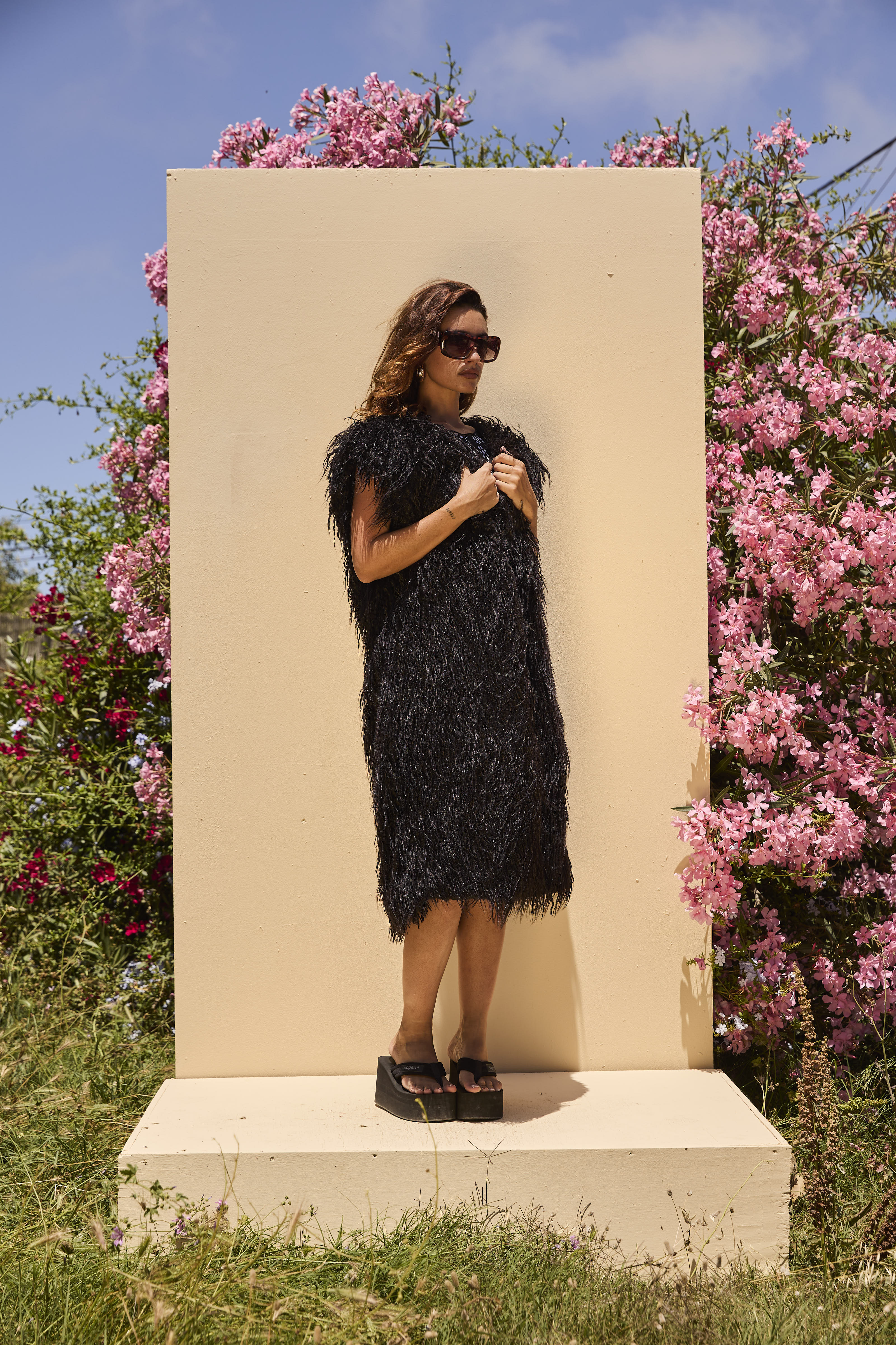 Mongolian long fur Gilet- Black - Image 8