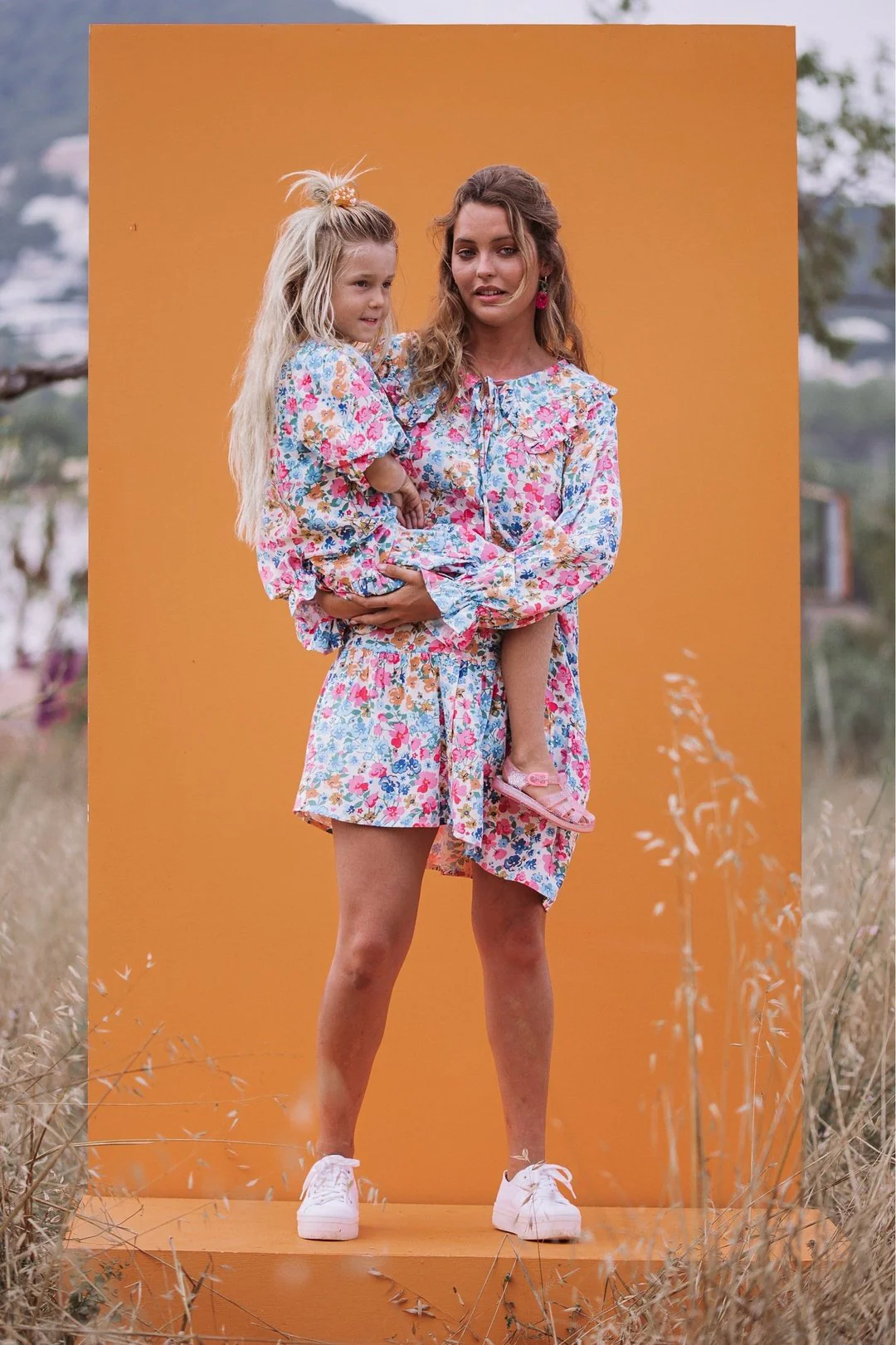ELSIE Floral Oversized Collar Dress - Image 15