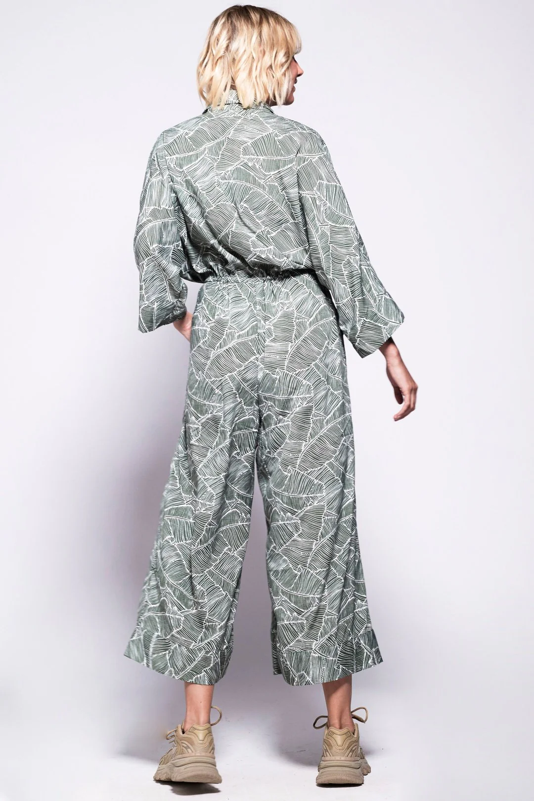 PYJAMA Jumpsuit - Giant Green Leaf - Image 5