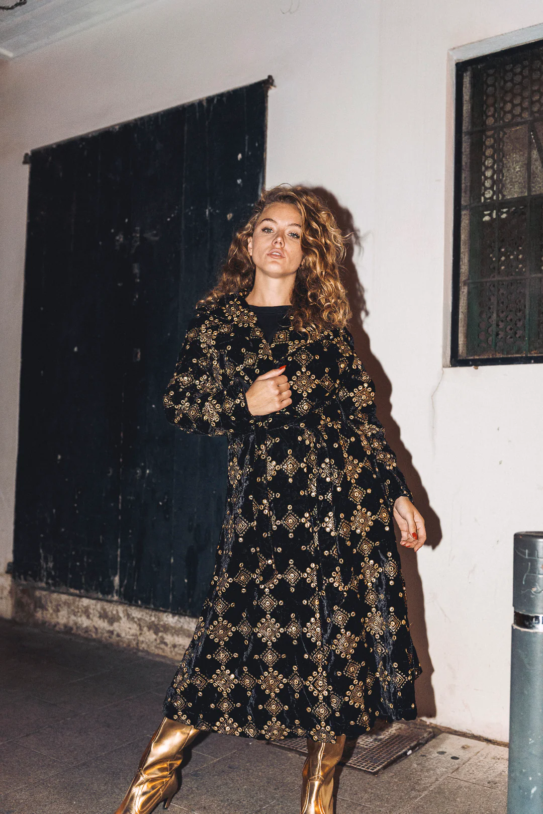 THE EMPRESS Coat - Black - Image 4