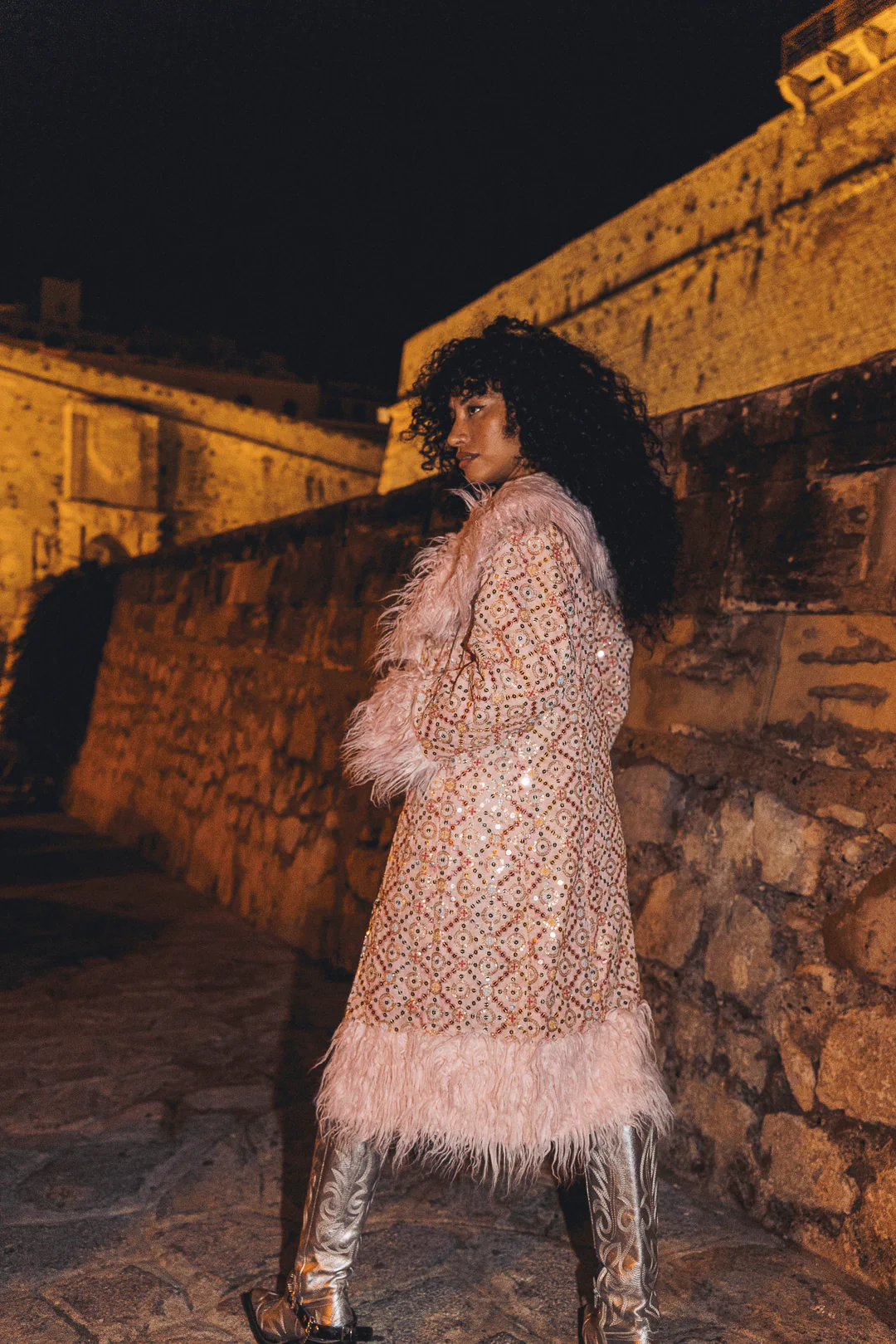 The royal Embroiderd Duchess coat - Baby pink - Image 3