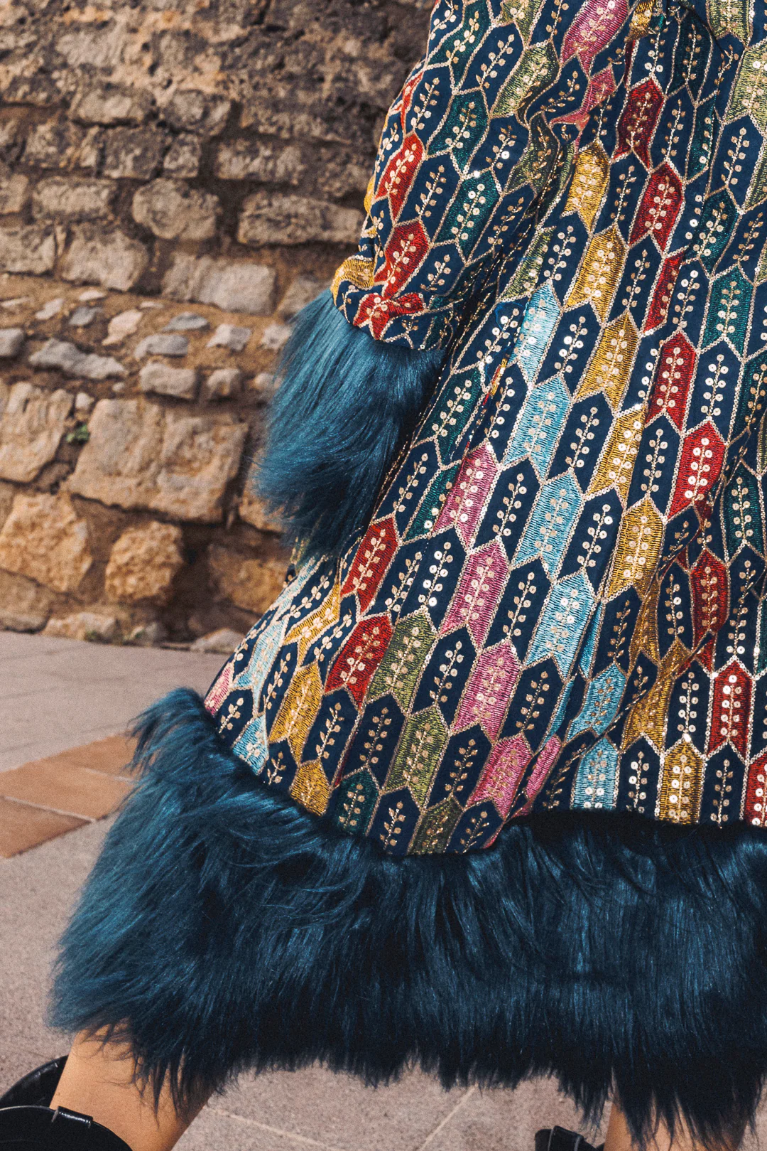 The Royal Embroidered Duchess coat - Dark Blue - Image 2