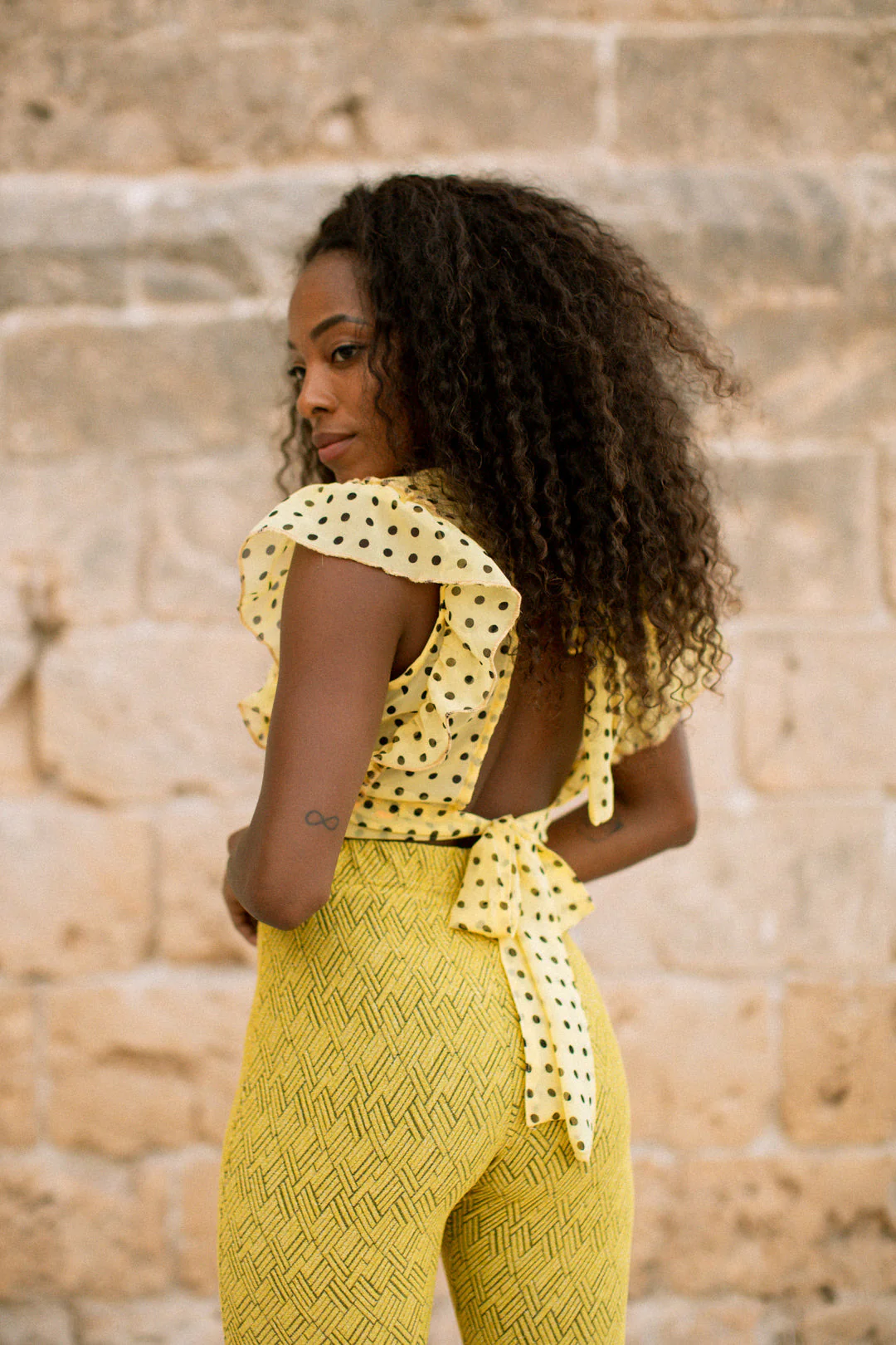 ZOE Spot Crop Top - Lemon - Image 3