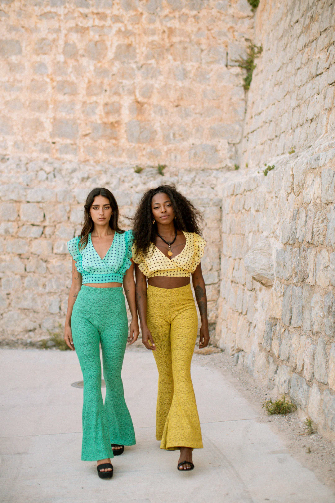 ZOE Spot Crop Top - Lemon - Image 4