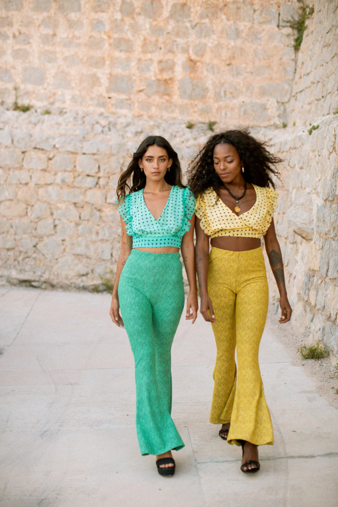 ZOE Spot Crop Top - Lemon - Image 5